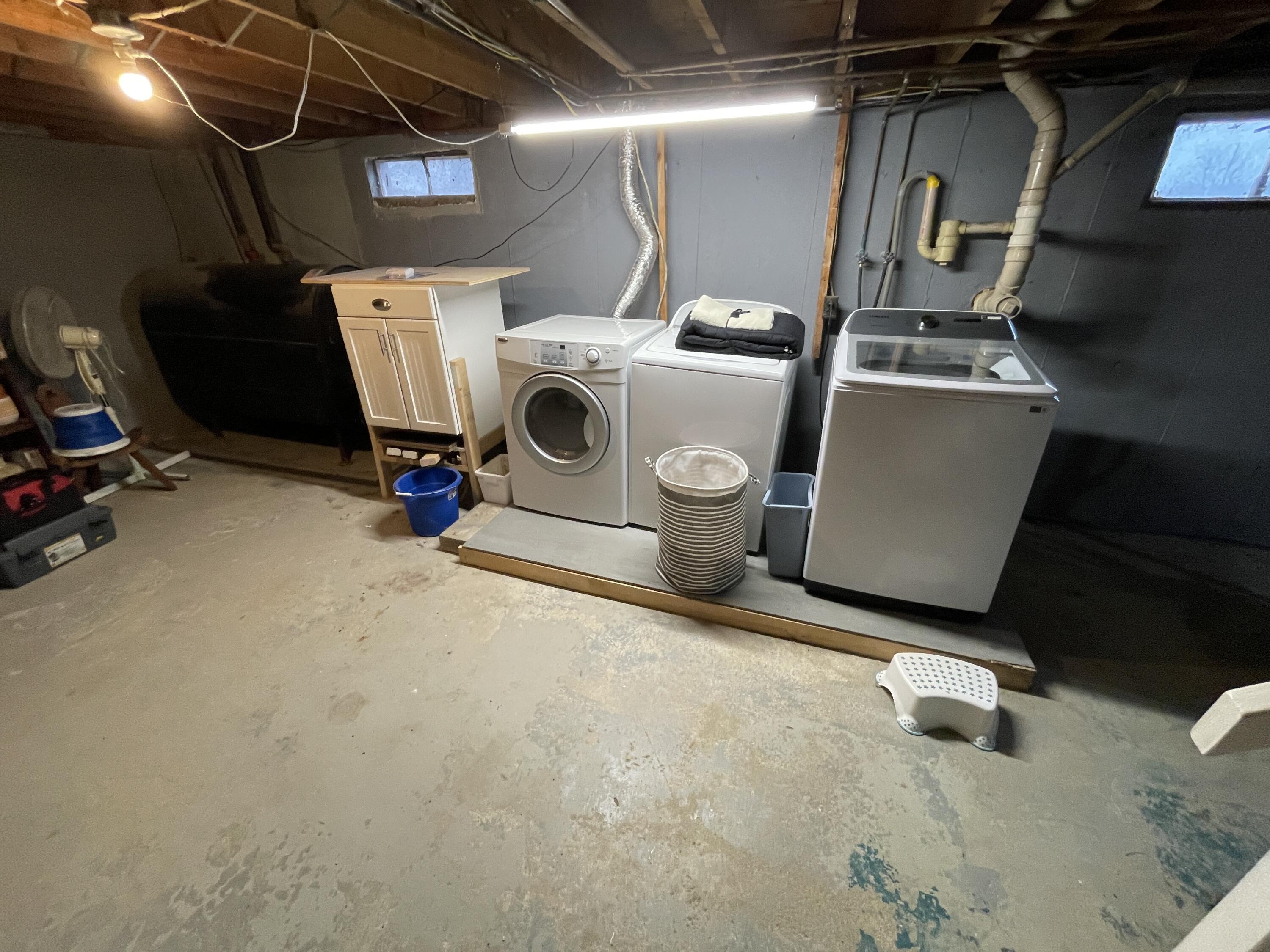 382 Main Street Ellsworth, ME 04605 - Photo 13 of 15 IMG_8708