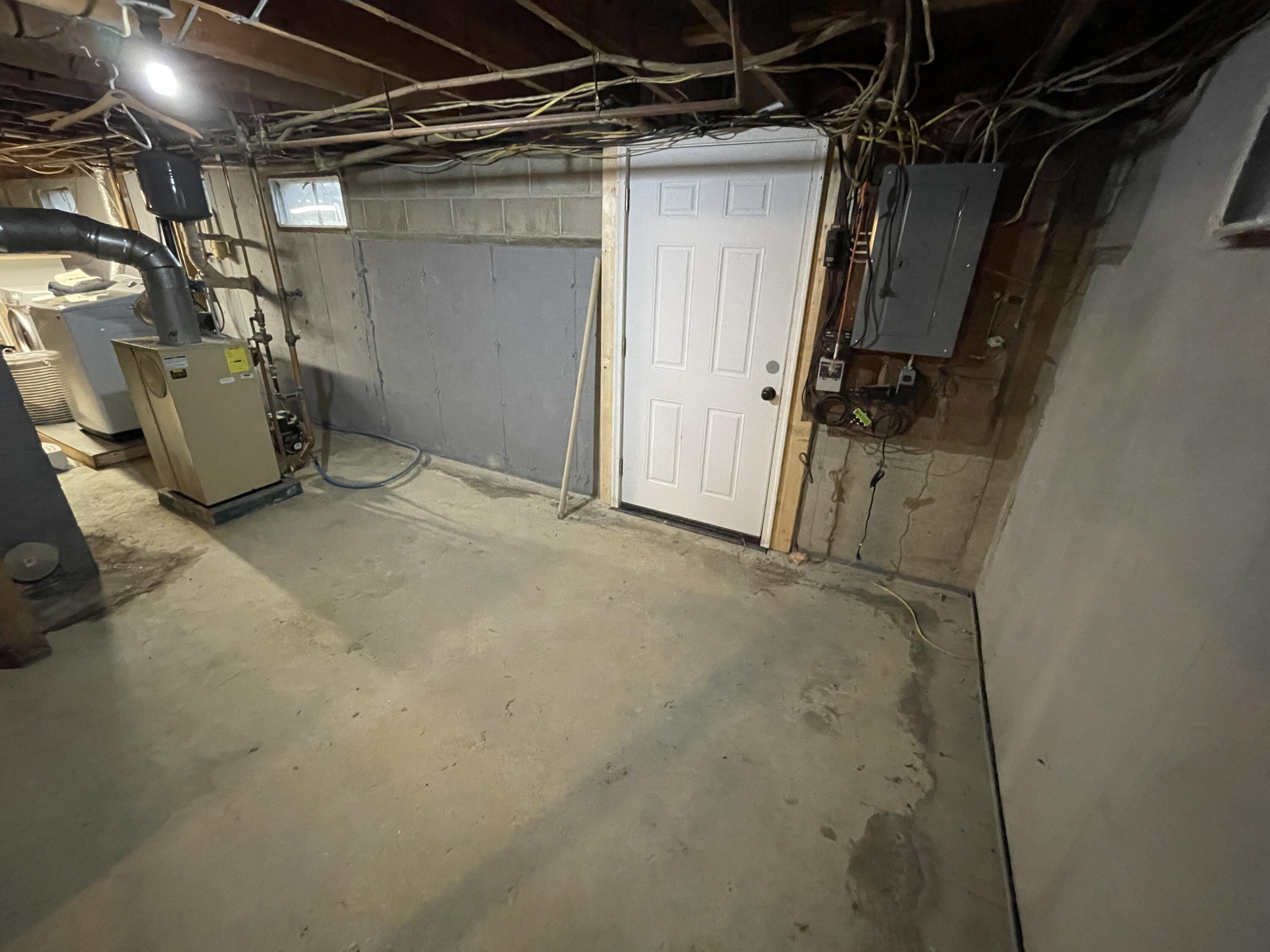 382 Main Street Ellsworth, ME 04605 - Photo 14 of 15 IMG_8709