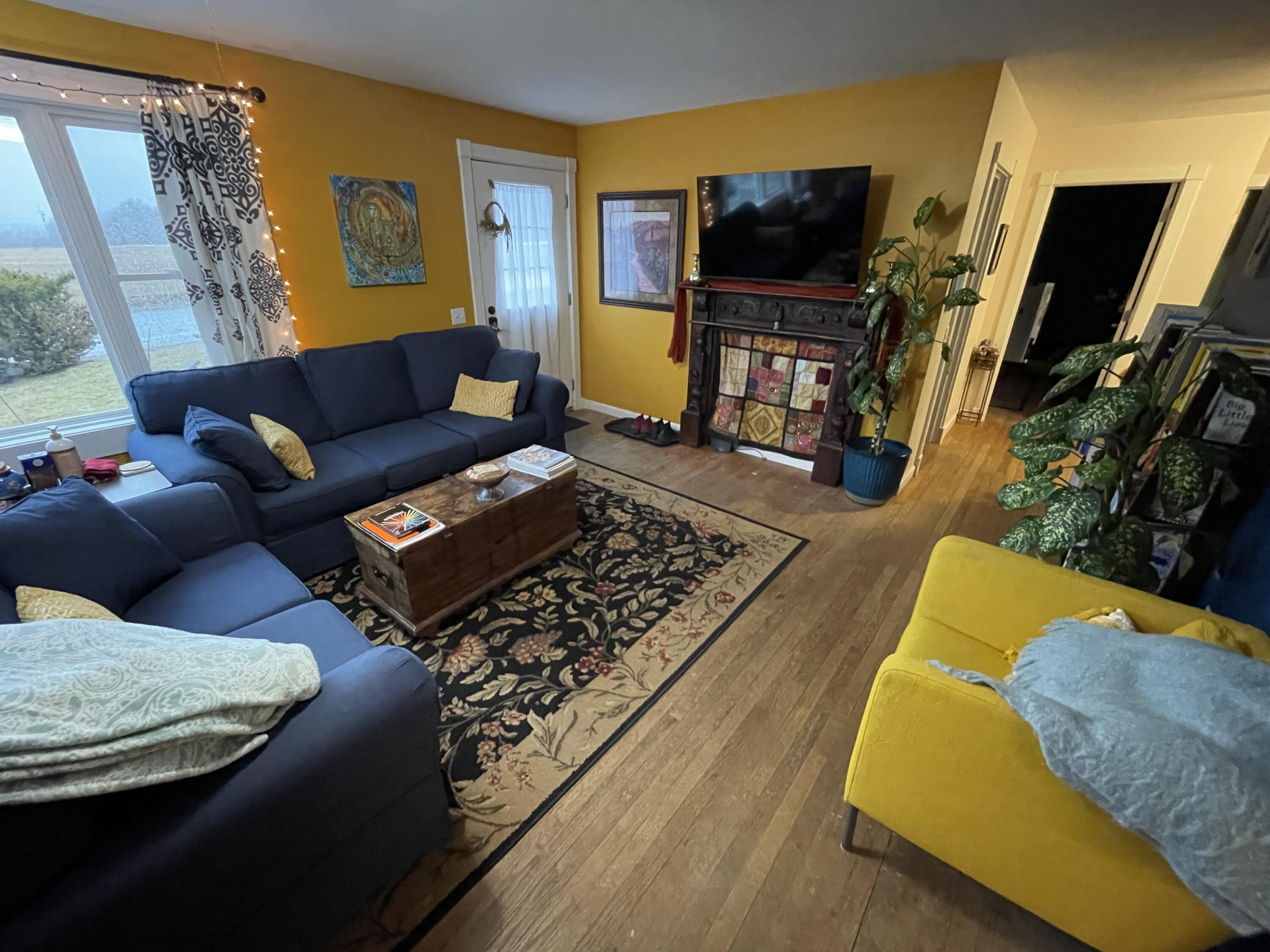 382 Main Street Ellsworth, ME 04605 - Photo 8 of 15 IMG_8700