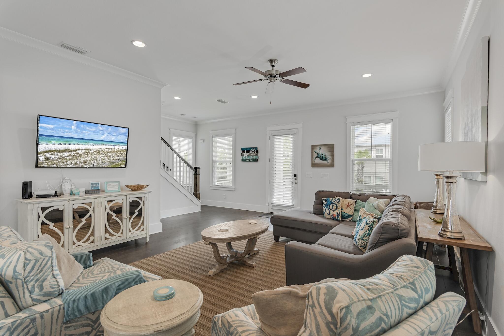 268 Gulfview Circle Santa Rosa Beach, FL 32459 - Photo 3 of 29 Living 2