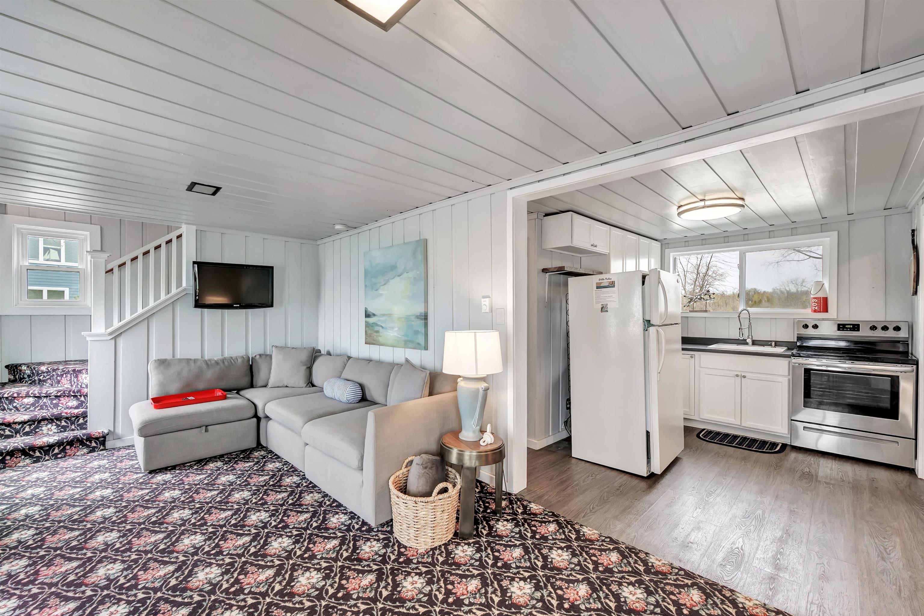 3904 Sand Bay Point Road Sturgeon Bay, WI 54235 - Photo 7 of 45