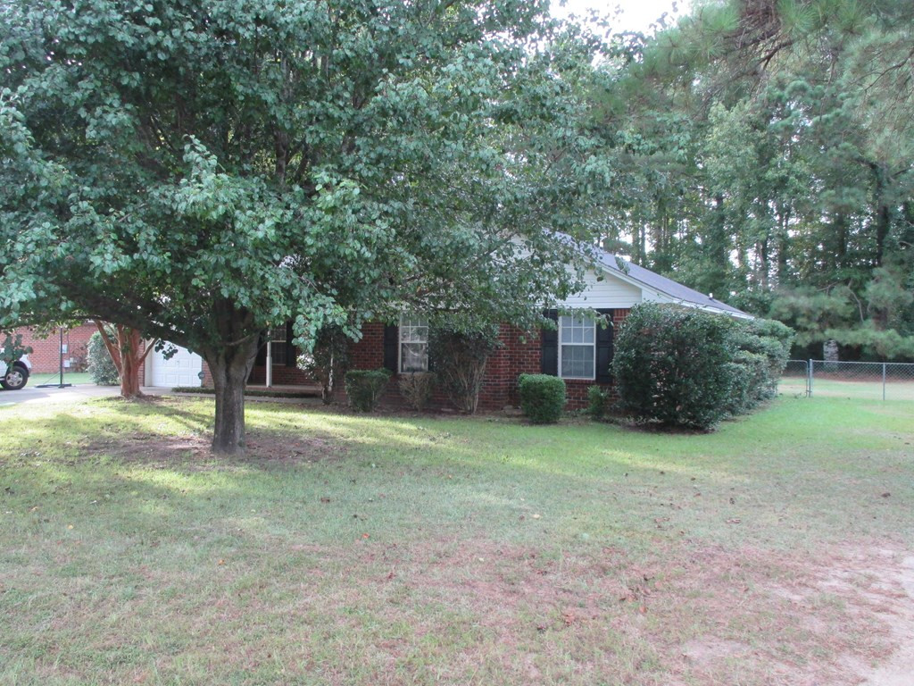 2721 Genoa Drive Sumter, SC 29153 - Photo 2 of 27