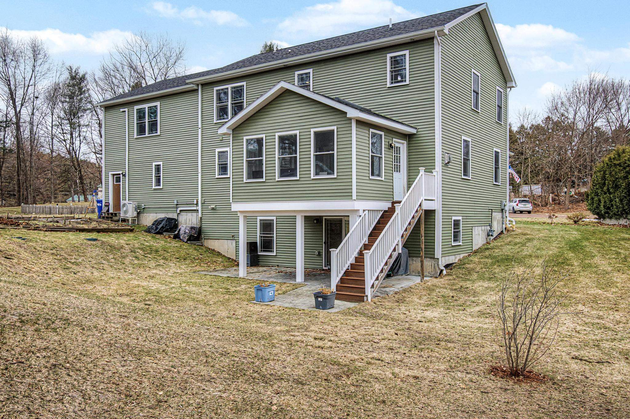 85 Paulines Way Colchester, VT 05446 - Photo 4 of 50