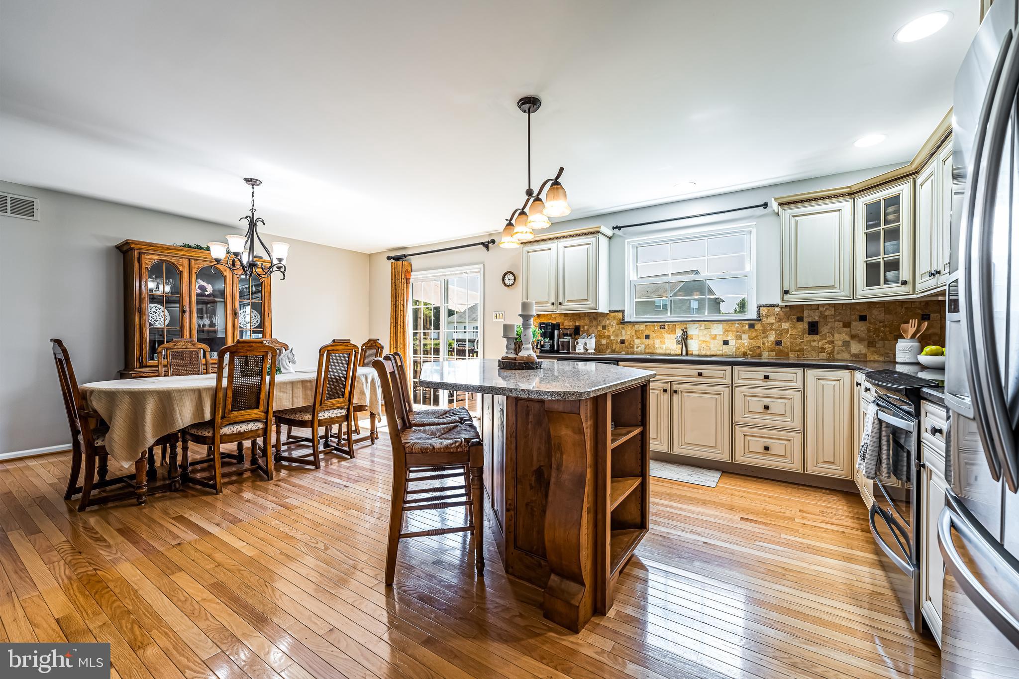 115 Scott Road Perkasie, PA 18944 - Photo 2 of 44 Gallery Image 2