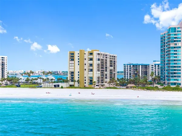 $799,000 | 1480 Gulf Boulevard, Unit 1011, Clearwater Beach, FL 33767