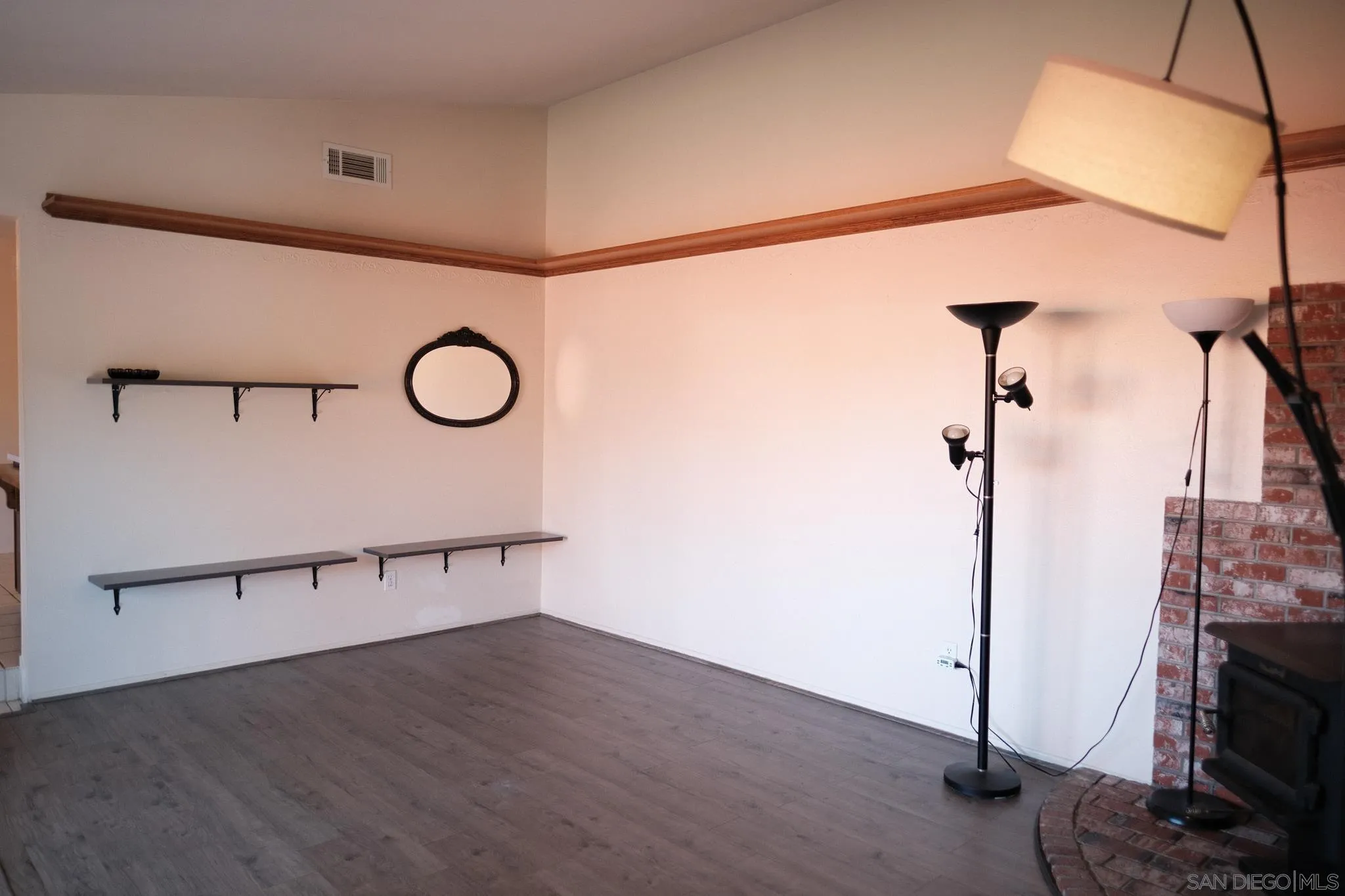 2142 Ridgeview Place Escondido, CA 92026 - Photo 5 of 29 a view of a room with rack on the wall