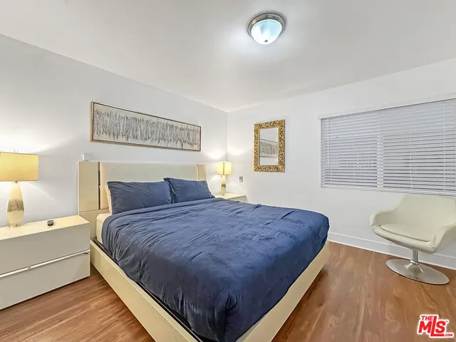 $3,000 | 10328 Firmona Avenue, Inglewood, CA 90304