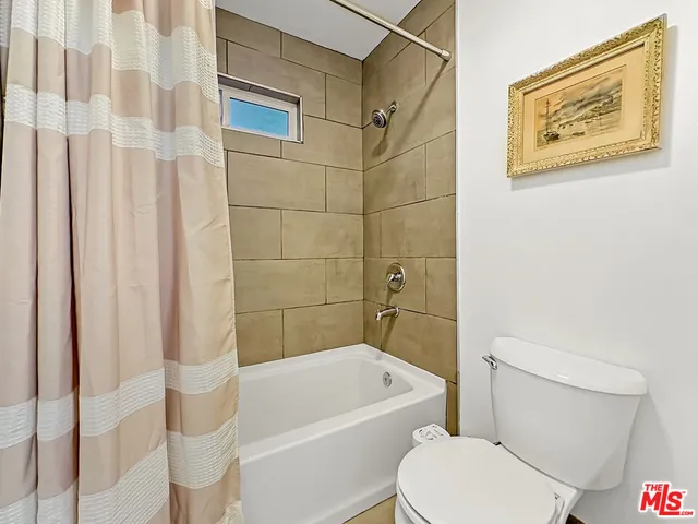 $3,000 | 10328 Firmona Avenue, Inglewood, CA 90304