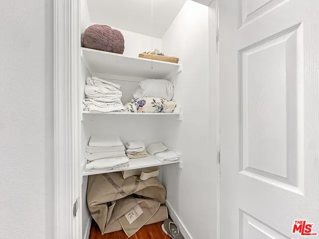 $3,000 | 10328 Firmona Avenue, Inglewood, CA 90304