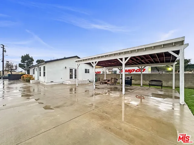 $3,000 | 10328 Firmona Avenue, Inglewood, CA 90304