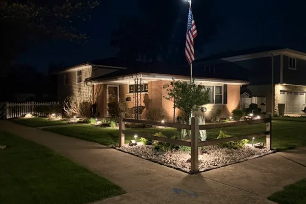 $539,000 | 9101 27th Street, Brookfield, IL 60513