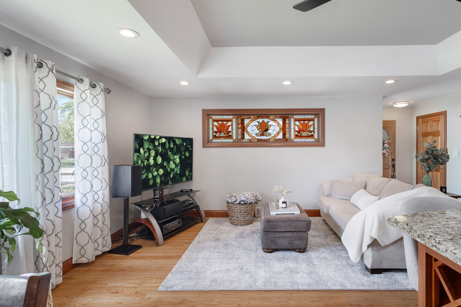 9101 27th Street Brookfield, IL 60513 - Photo 4 of 24