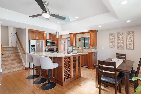 $539,000 | 9101 27th Street, Brookfield, IL 60513