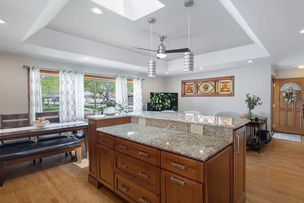 $539,000 | 9101 27th Street, Brookfield, IL 60513