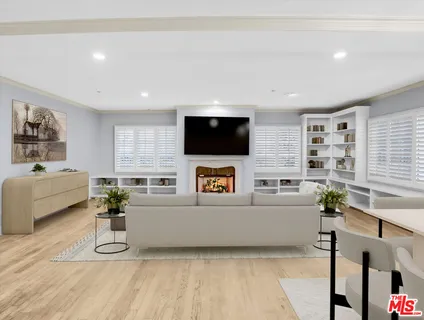 $1,299,000 | 277 South Spalding Drive, Unit 102, Beverly Hills, CA 90212