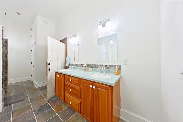 $650,000 | 903 Dartmouth Street, Brunswick, GA 31520