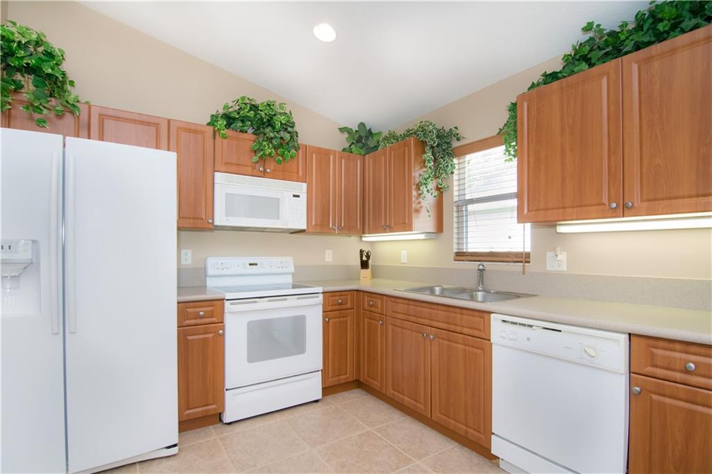 2497 Southwest Regency Road Stuart, FL 34997 - Photo 14 of 44 Gallery Image 14