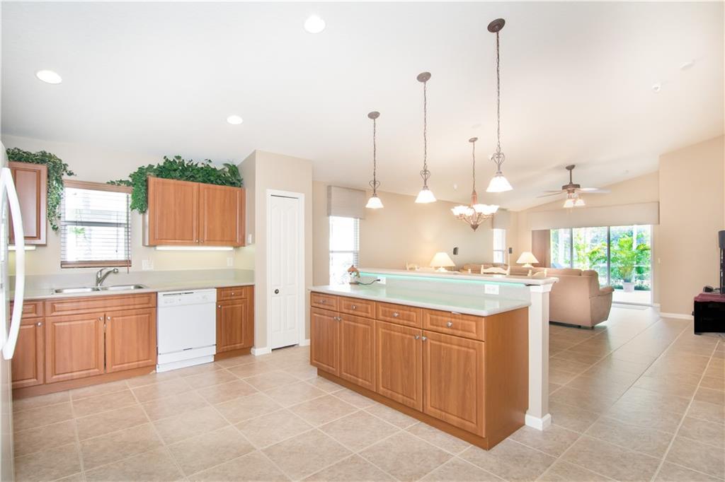 2497 Southwest Regency Road Stuart, FL 34997 - Photo 29 of 44 Gallery Image 29