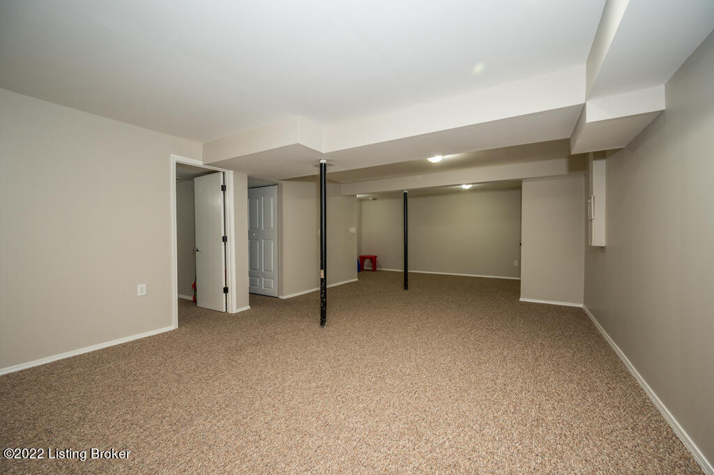 8708 Shepherdsville Road Louisville, KY 40219 - Photo 36 of 70 DN2_8867