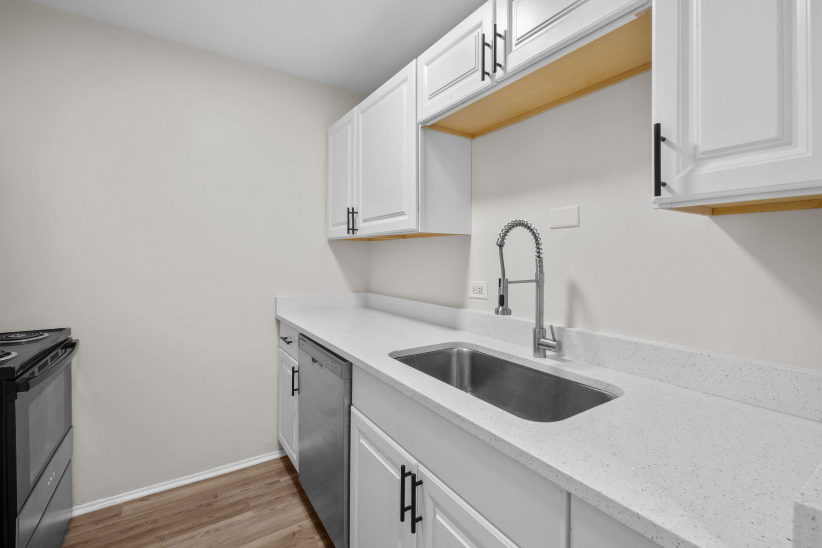 3045 Bernice Road Lansing, IL 60438 - Photo 3 of 25