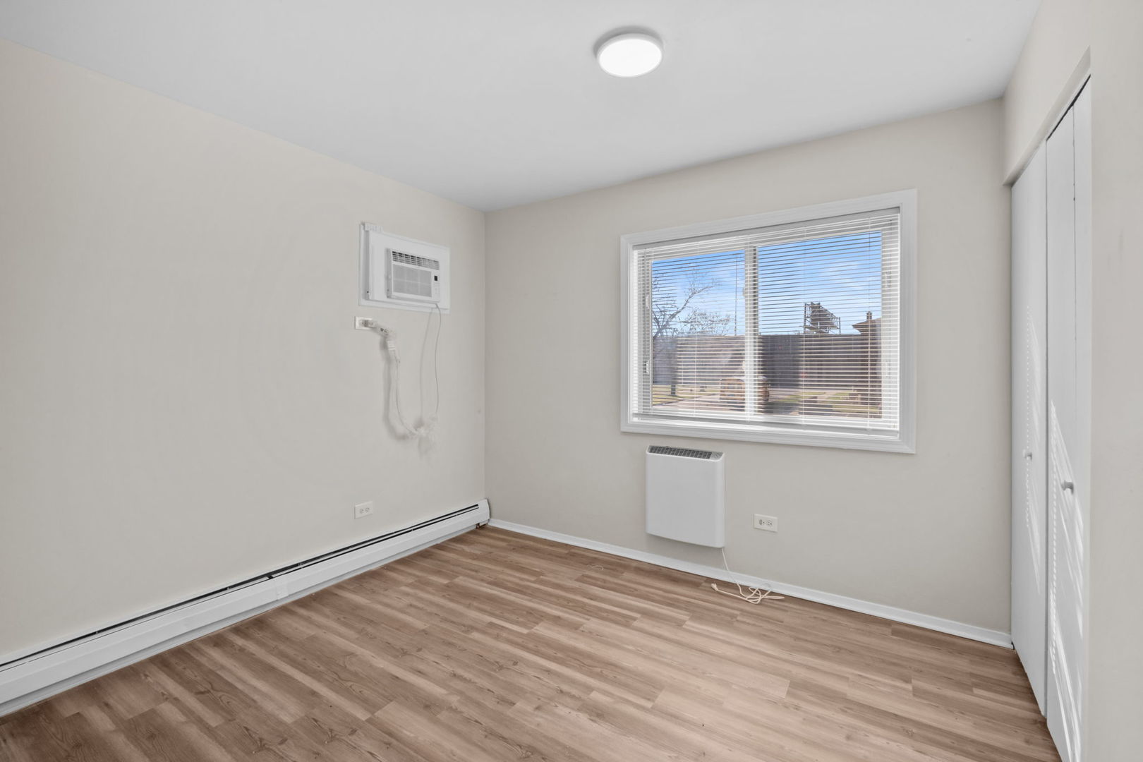 3045 Bernice Road Lansing, IL 60438 - Photo 8 of 25