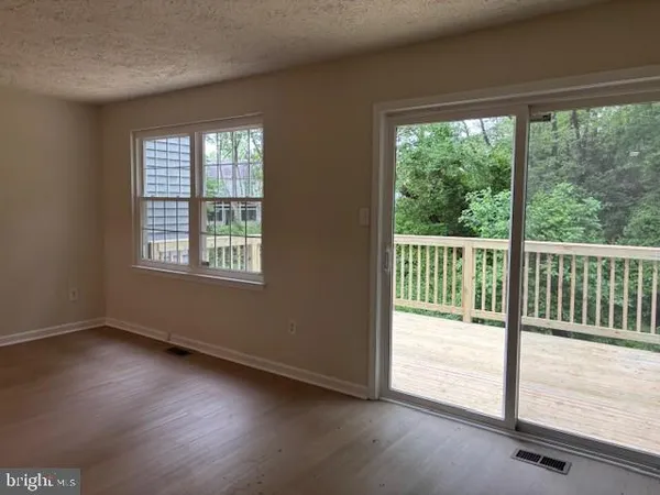 $384,900 | 7910 Della Rosa Court, Pasadena, MD 21122