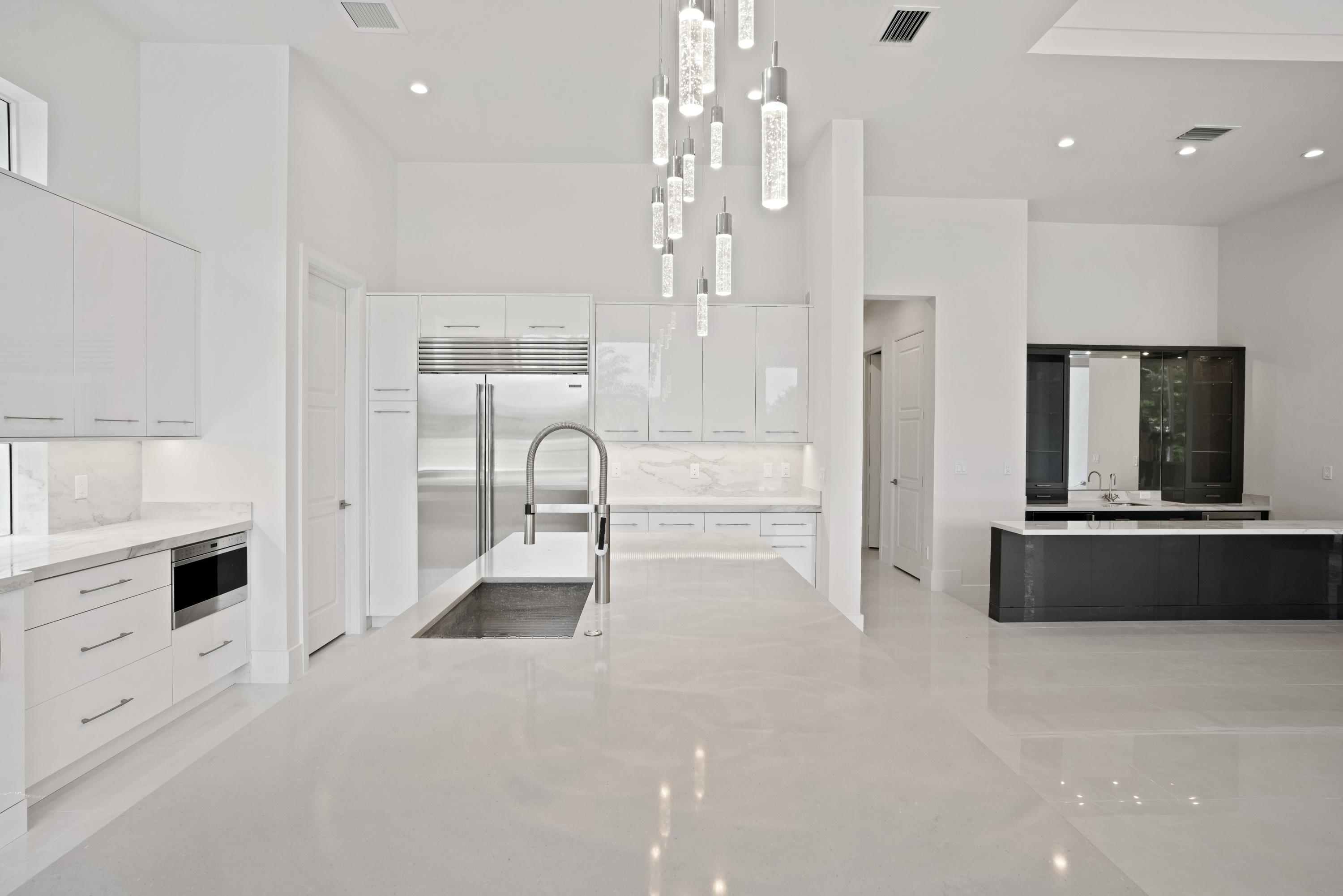 142 Commodore Drive Jupiter, FL 33477 - Photo 6 of 18 _DSC1218