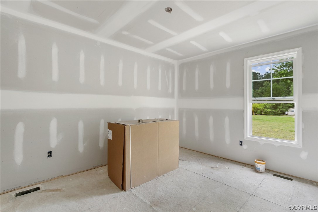 8006 Bull Hill Road Prince George, VA 23875 - Photo 6 of 18 Gallery Image 6