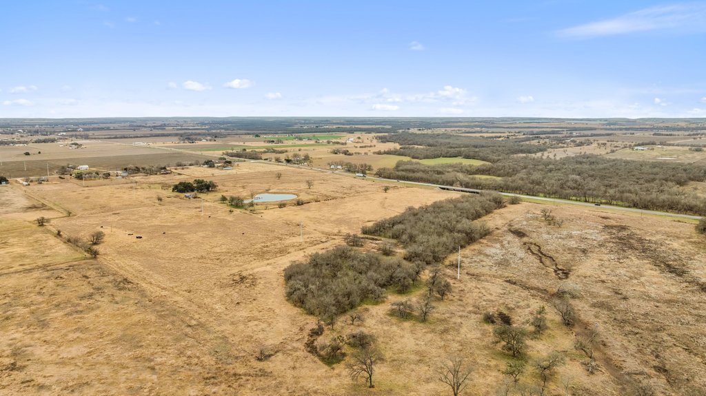 9562 Highway 53 Temple, TX 76501 - Photo 12 of 40 a view of an ocean beach