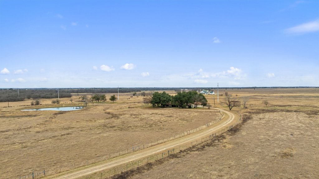 9562 Highway 53 Temple, TX 76501 - Photo 25 of 40 a view of an ocean beach