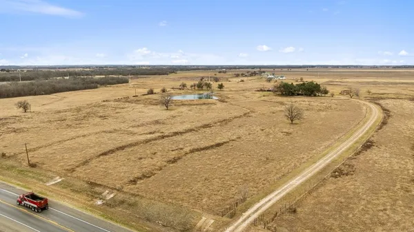 $1,200,000 | 9562 Highway 53, Temple, TX 76501