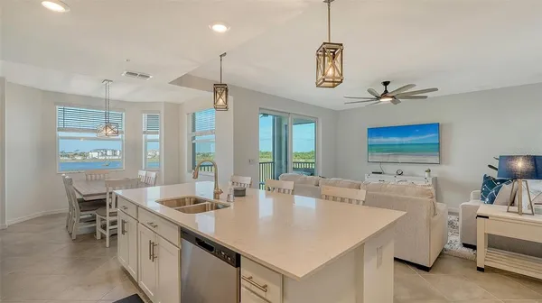 $6,000 | 12140 Wellen Golf Street, Unit 307, Venice, FL 34293