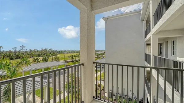$6,000 | 12140 Wellen Golf Street, Unit 307, Venice, FL 34293