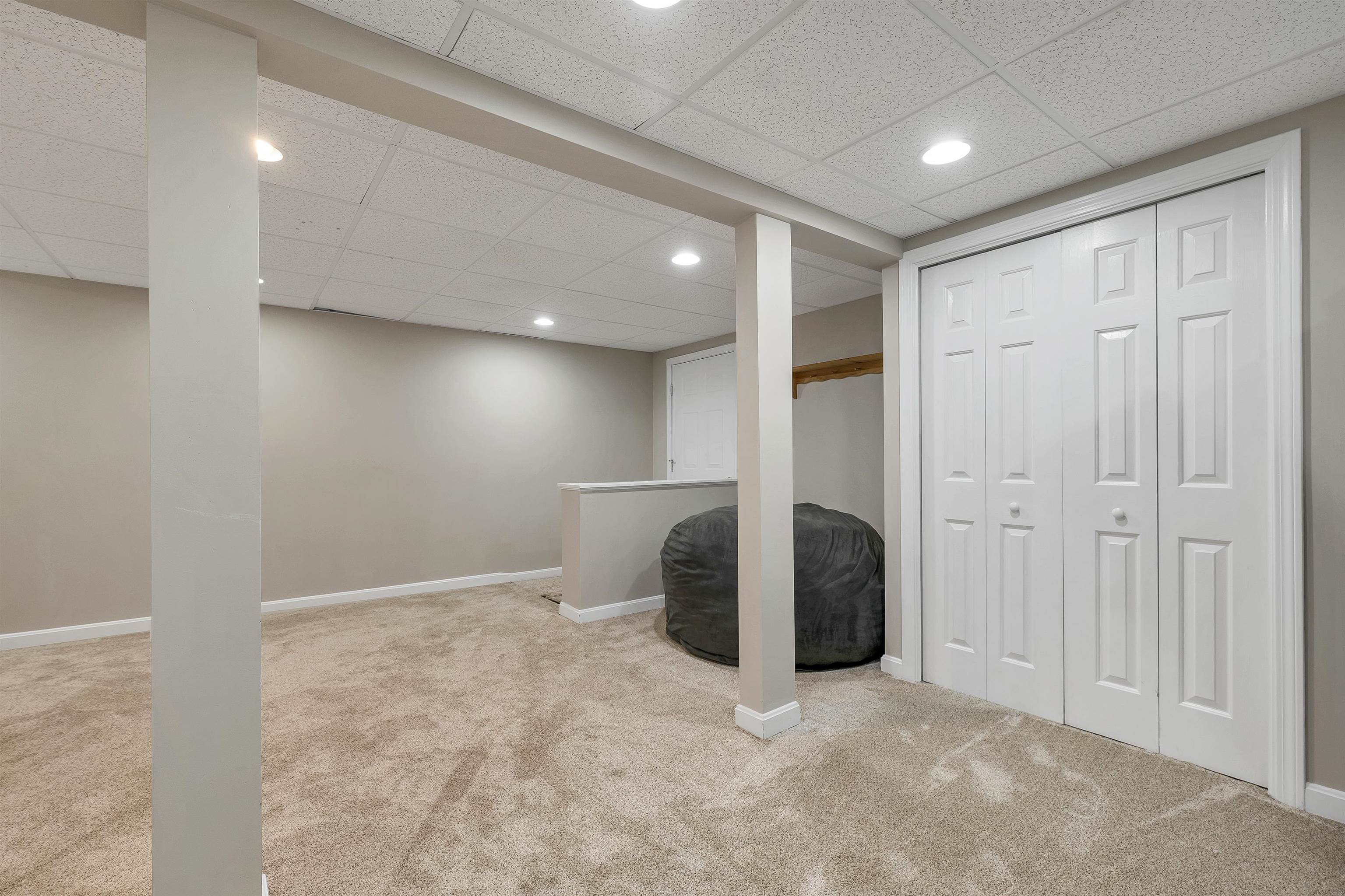 10 Edwin Lane Newmarket, NH 03857 - Photo 38 of 60