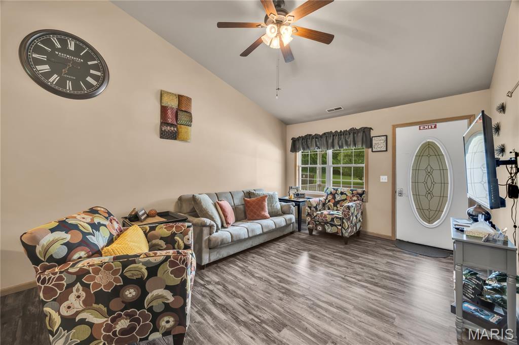1011 Schieffer's Branch Road Hermann, MO 65041 - Photo 18 of 39