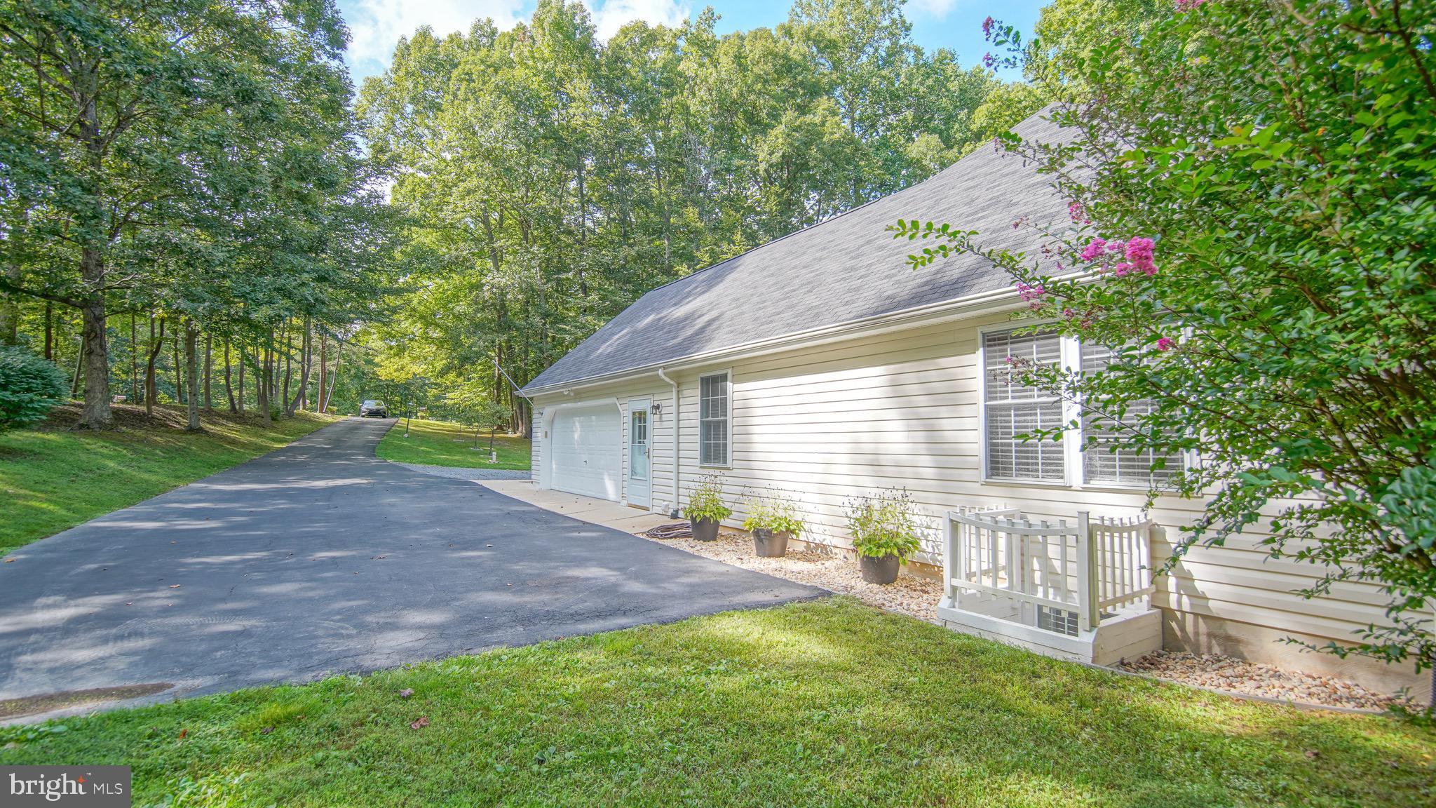 775 Carson Road Huntingtown, MD 20639 - Photo 16 of 62