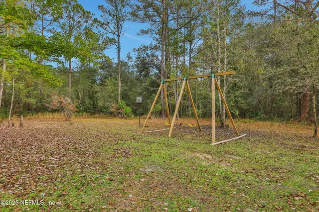 $271,900 | 4527 Bondarenko Road, Keystone Heights, FL 32656