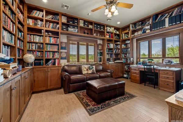 $1,495,000 | 957 Cedar Hills Drive, Fredericksburg, TX 78624