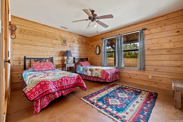 $1,495,000 | 957 Cedar Hills Drive, Fredericksburg, TX 78624