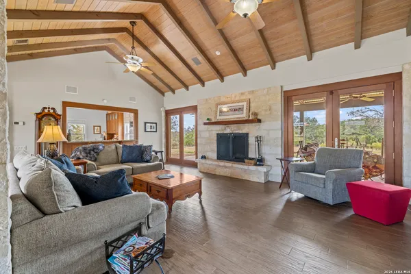 $1,495,000 | 957 Cedar Hills Drive, Fredericksburg, TX 78624