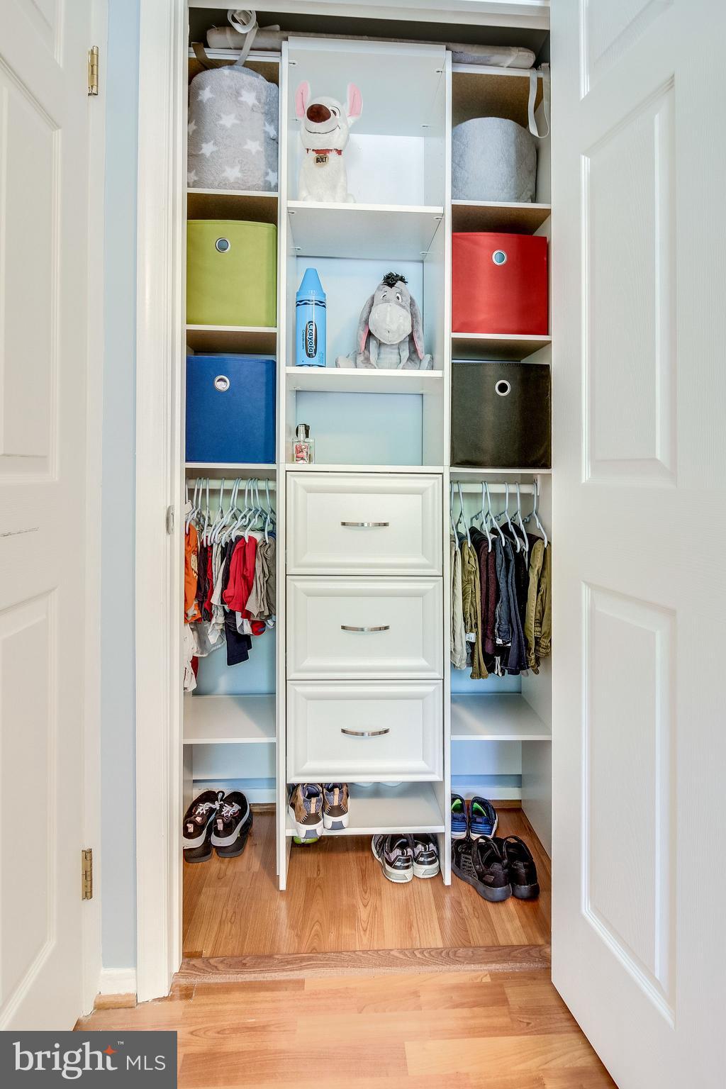 8180 Dark Den Circle Springfield, VA 22153 - Photo 17 of 30 Closet organizer in bedroom 3