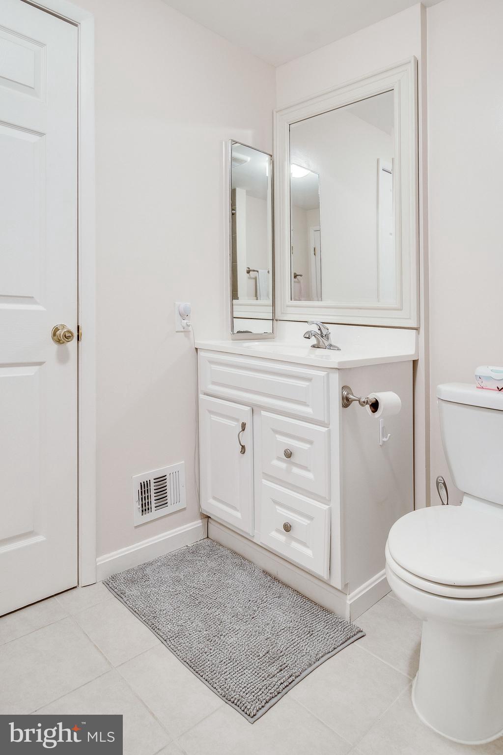 8180 Dark Den Circle Springfield, VA 22153 - Photo 18 of 30 Upstairs Bath