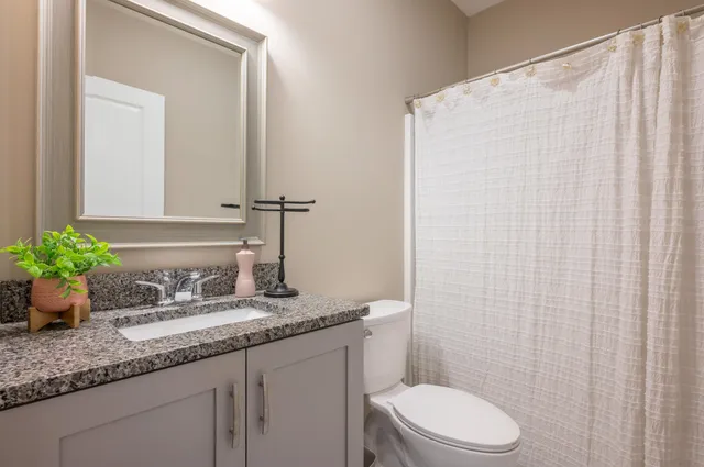 $535,000 | 16 Currier Lane, Fremont, NH 03044