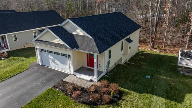 $535,000 | 16 Currier Lane, Fremont, NH 03044