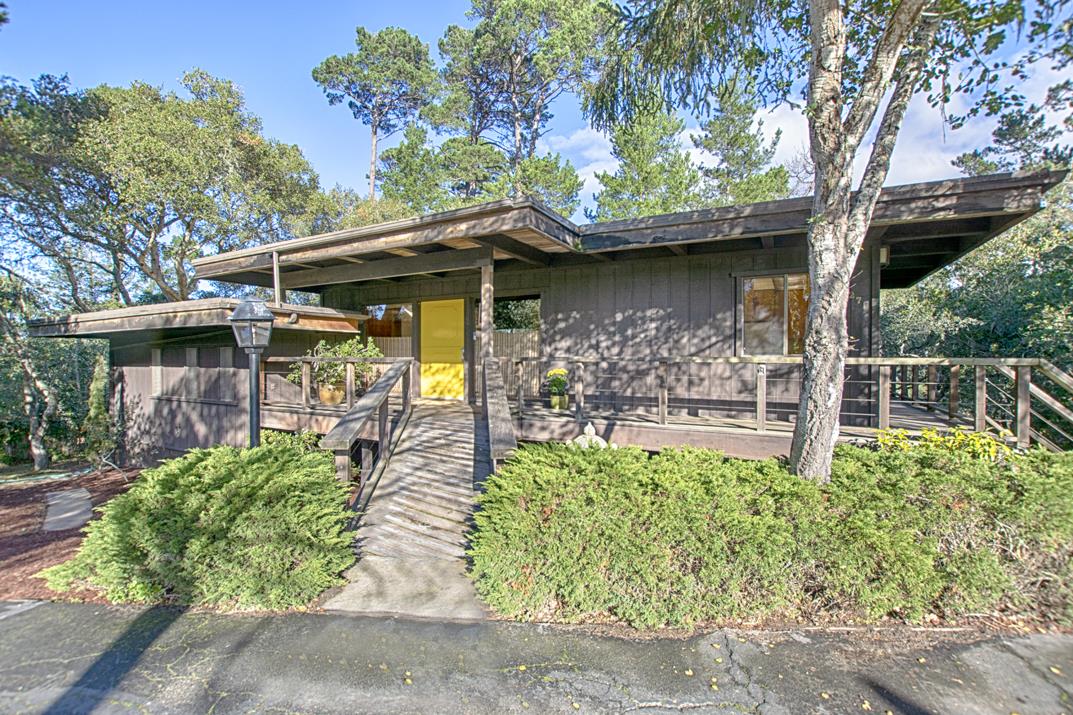 1271 Sylvan Road Monterey, CA 93940 - Photo 2 of 25 Gallery Image 2