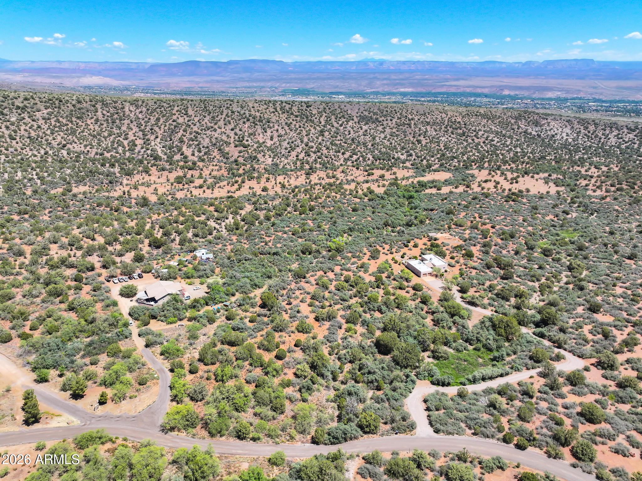 2350 West Quail Springs Ranch Road Cottonwood, AZ 86326 - Photo 7 of 24 a view of a pathway both side of yard