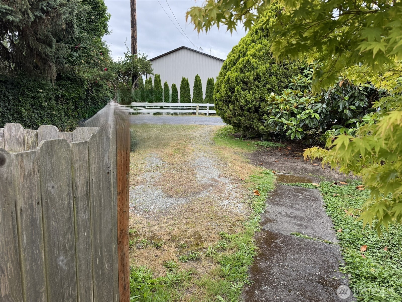 16797 Donnelly Road, Unit A Mount Vernon, WA 98273 - Photo 5 of 36