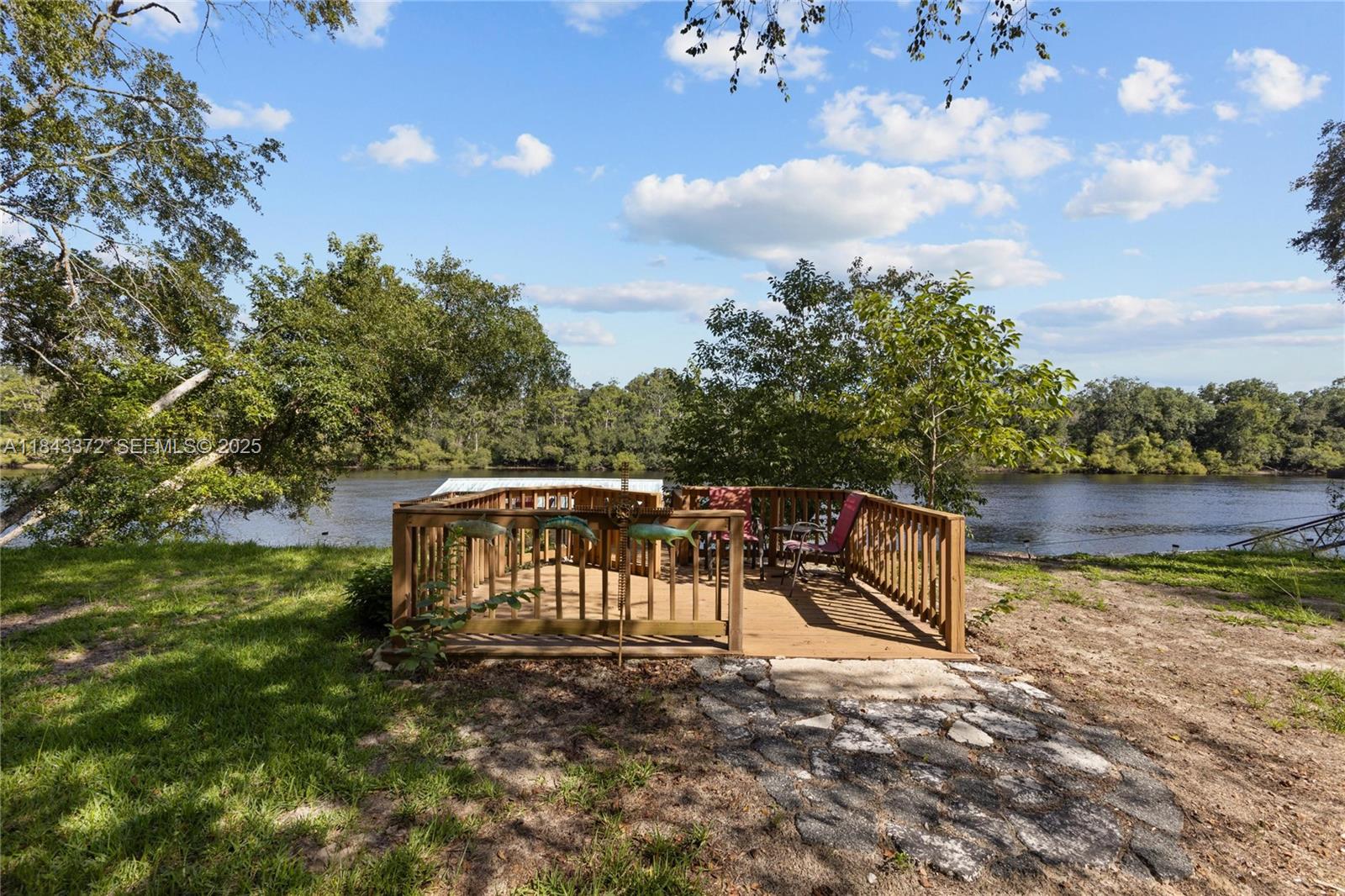 2159 Northwest 82nd Terrace Bell, FL 32619 - Photo 6 of 48