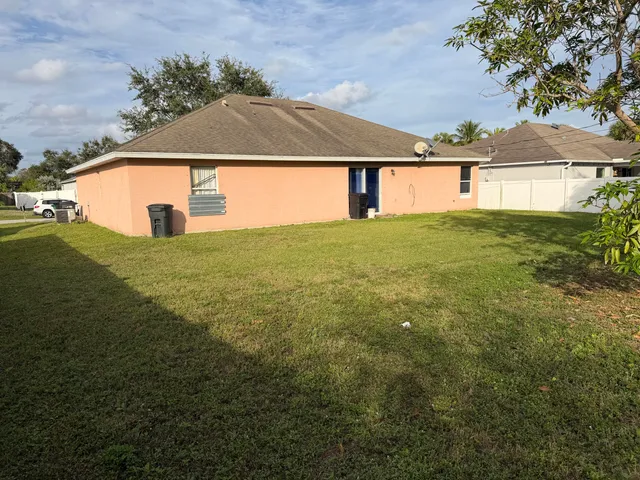 $360,000 | 1218 Southwest Century Avenue, Port St. Lucie, FL 34953