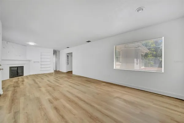 $3,000 | 6348 7th Avenue North, St. Petersburg, FL 33710